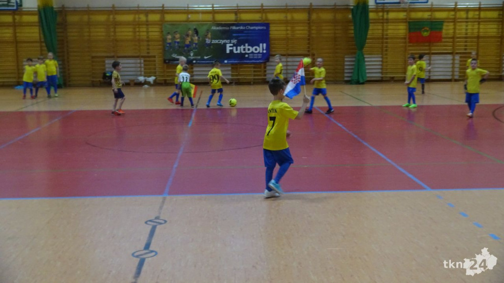 Mundialowe emocje w Fałkowie. Zagrali w futbol dla Bruna [wideo, zdjęcia]