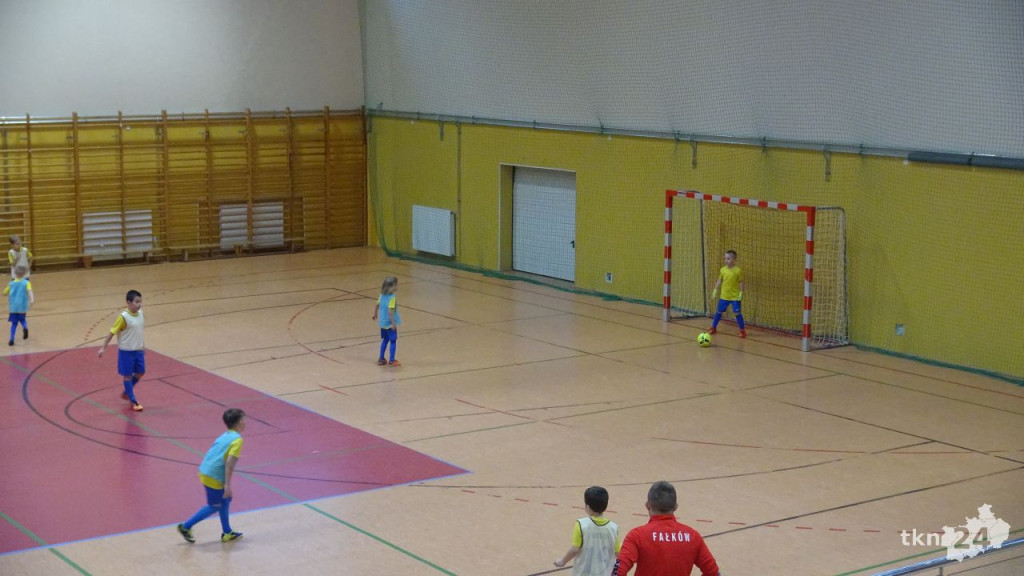 Mundialowe emocje w Fałkowie. Zagrali w futbol dla Bruna [wideo, zdjęcia]