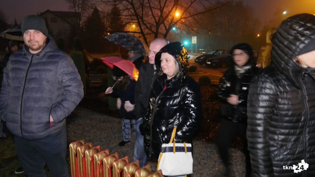 Rozbłysła stąporkowska choinka! [wideo, zdjęcia]