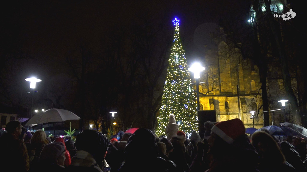 Bożonarodzeniowy cud! Miasto Końskie ożyło! [wideo, zdjęcia]