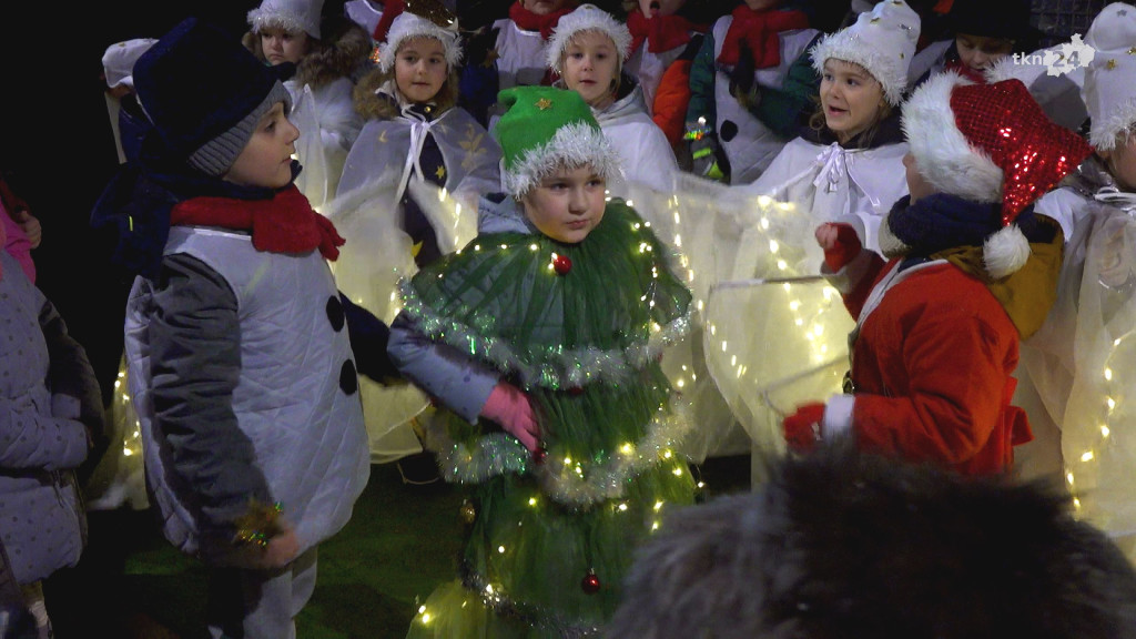 Bożonarodzeniowy cud! Miasto Końskie ożyło! [wideo, zdjęcia]