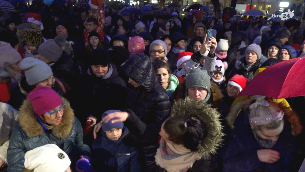 Bożonarodzeniowy cud! Miasto Końskie ożyło! [wideo, zdjęcia]