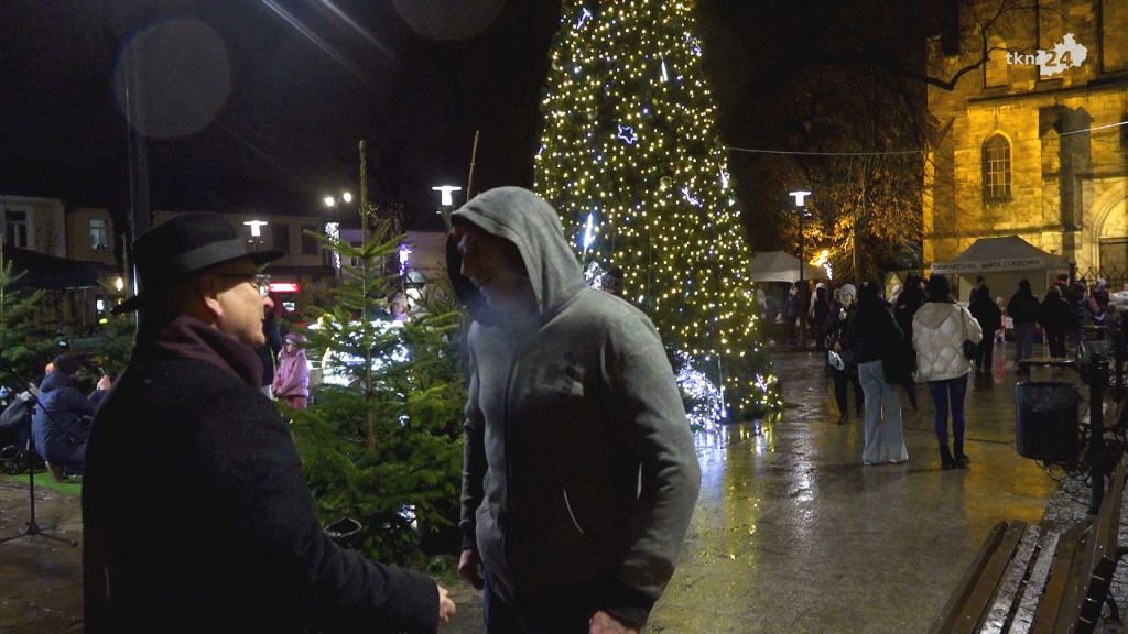 Bożonarodzeniowy cud! Miasto Końskie ożyło! [wideo, zdjęcia]