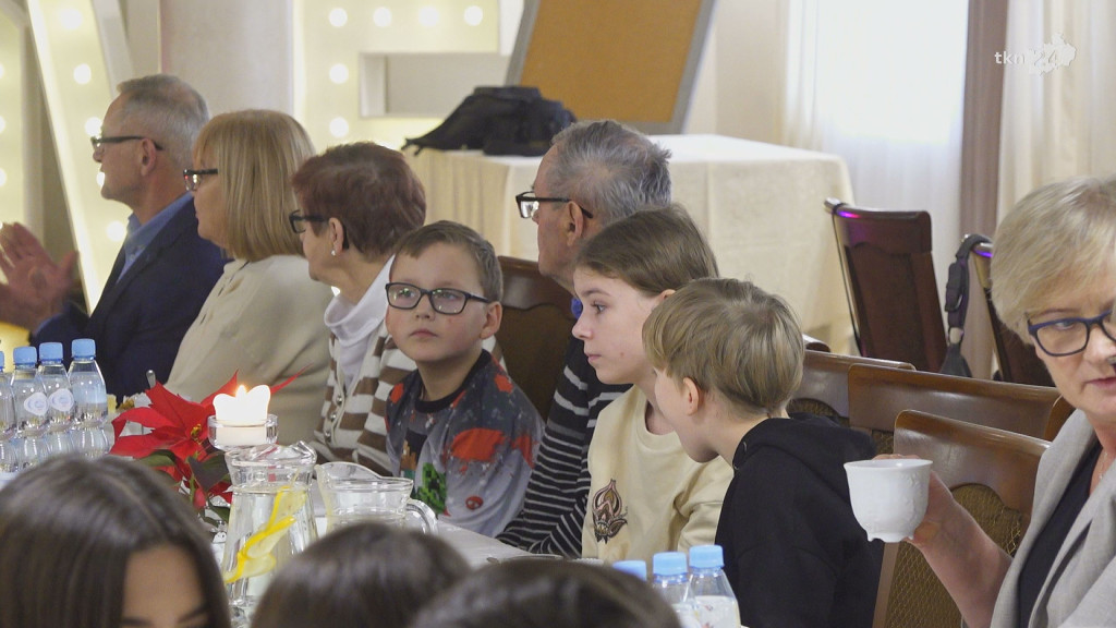 Integrowali się i edukowali o rodzicielstwie zastępczym  [wideo, zdjęcia]