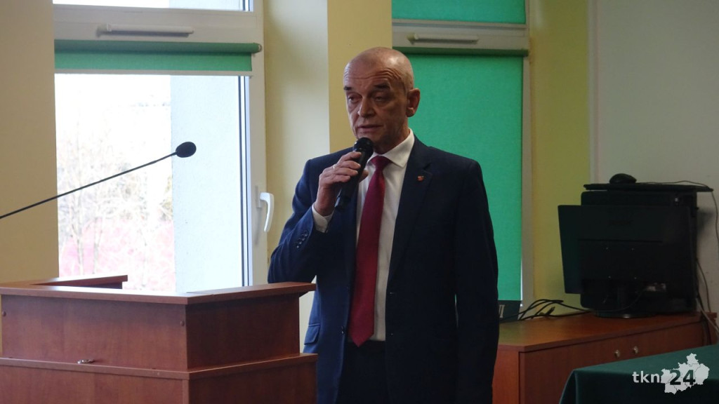 Starosta docenił stypendystów Premiera i Ministra Edukacji! [wideo, zdjęcia]