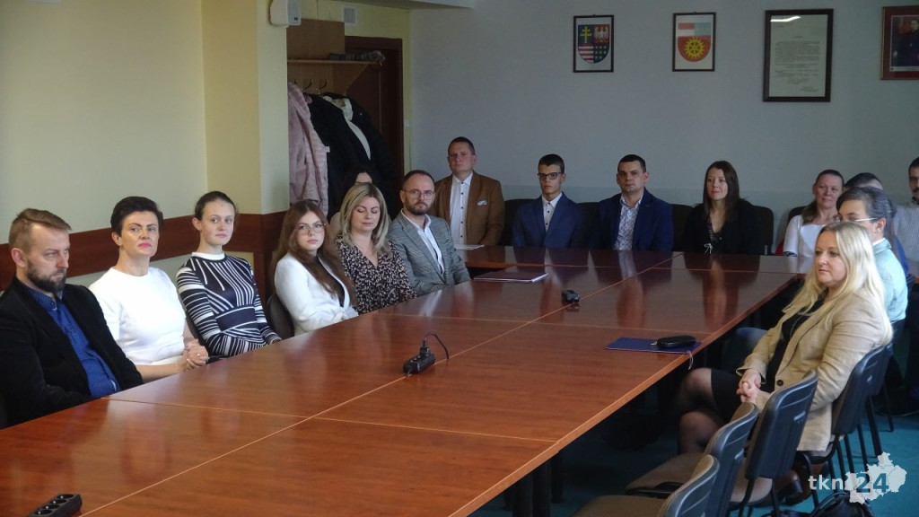 Starosta docenił stypendystów Premiera i Ministra Edukacji! [wideo, zdjęcia]