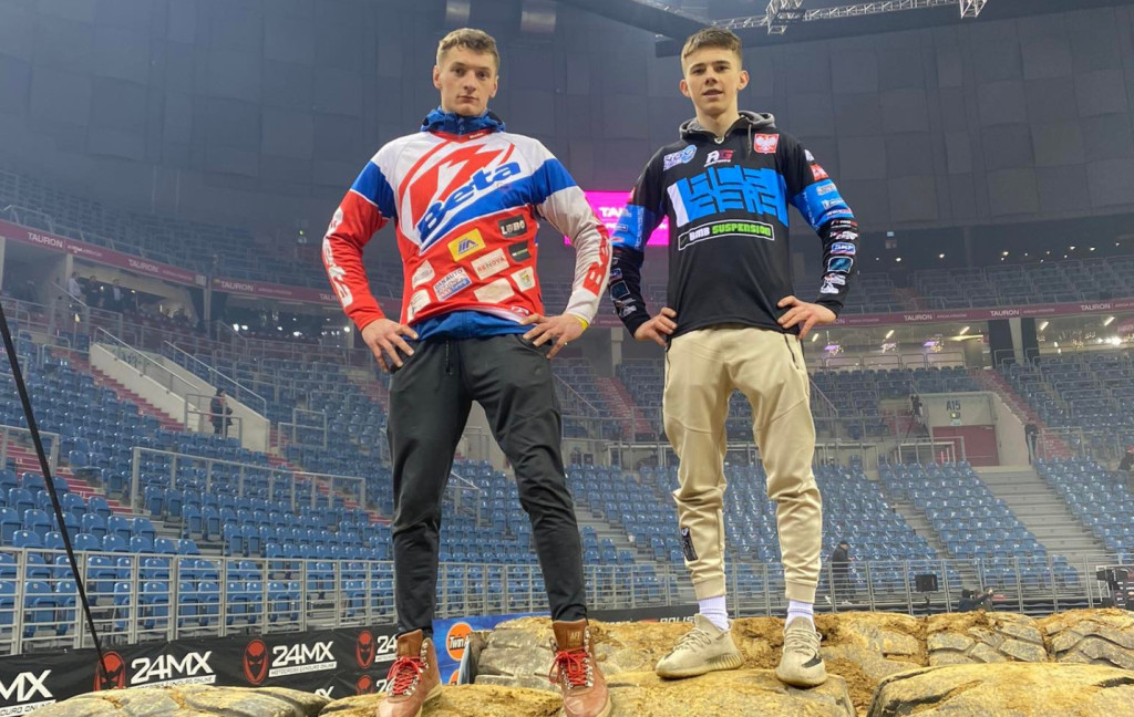 Bracia Broniewscy po debiucie w SuperEnduro! Świetny wynik Damiana [zdjęcia]