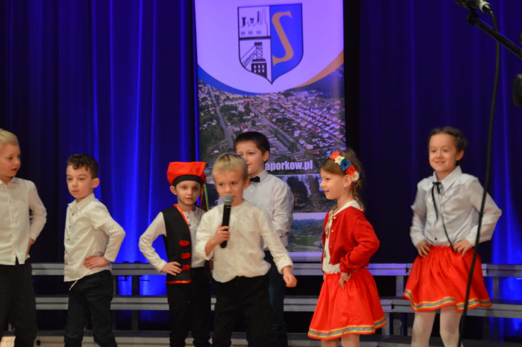 Dzieci dla Dzieci. Charytatywny koncert w Stąporkowie [fotorelacja]