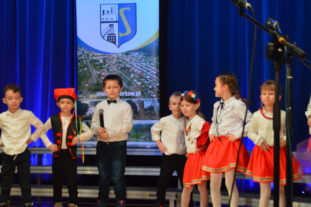 Dzieci dla Dzieci. Charytatywny koncert w Stąporkowie [fotorelacja]