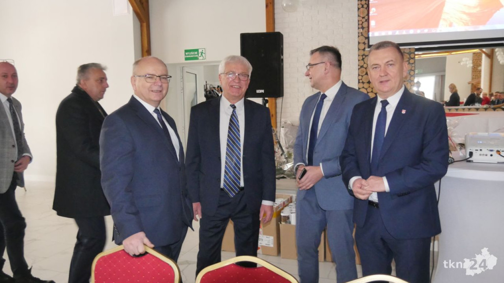 Szefowie świętokrzyskich samorządów debatowali w Sielpi [wideo, zdjęcia]