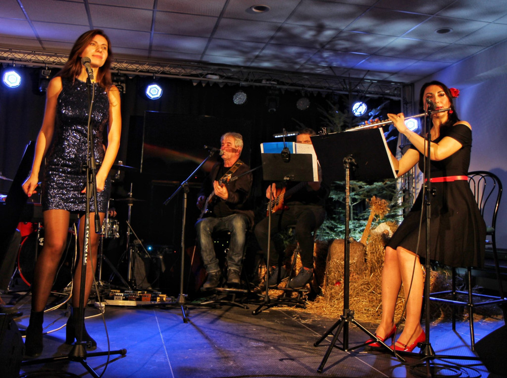 Po ukraińsku i po polsku. Świąteczny koncert w DK-u [zdjęcia]