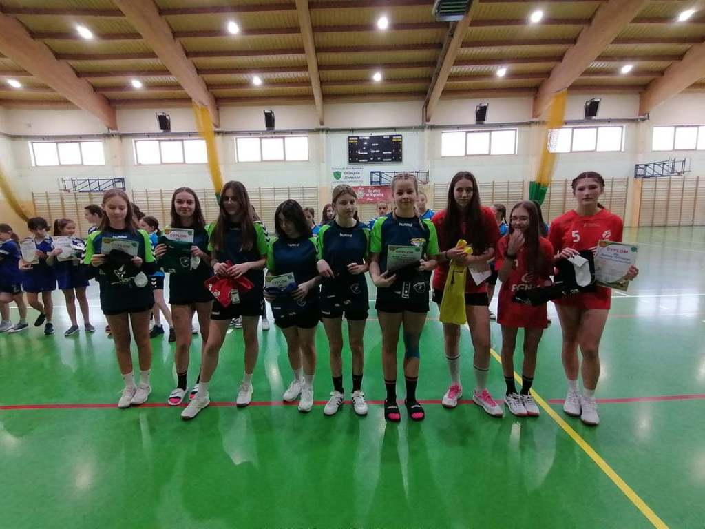 Olimpia zaprosiła do mikołajkowego grania [zdjęcia]