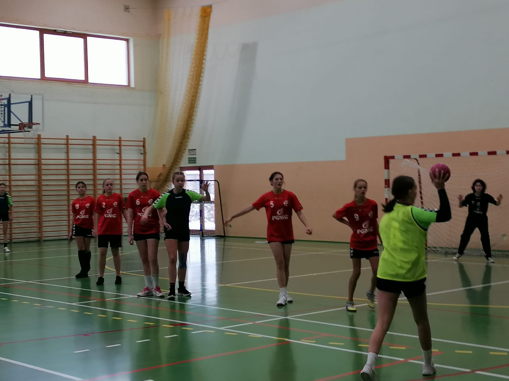 Olimpia zaprosiła do mikołajkowego grania [zdjęcia]