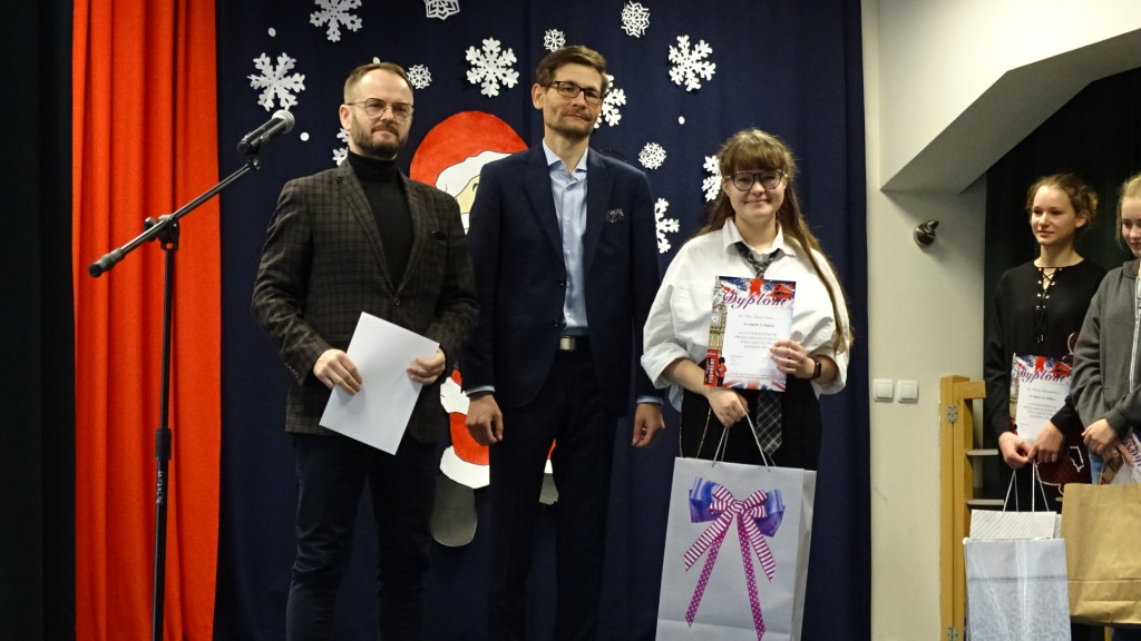 Konkurs piosenki anglojęzycznej w I LO w Końskich [zdjęcia]