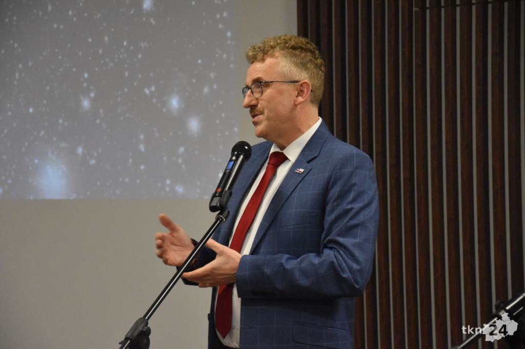 Powiatowa Wigilia w nowej sali konferencyjnej starostwa [wideo, zdjęcia]