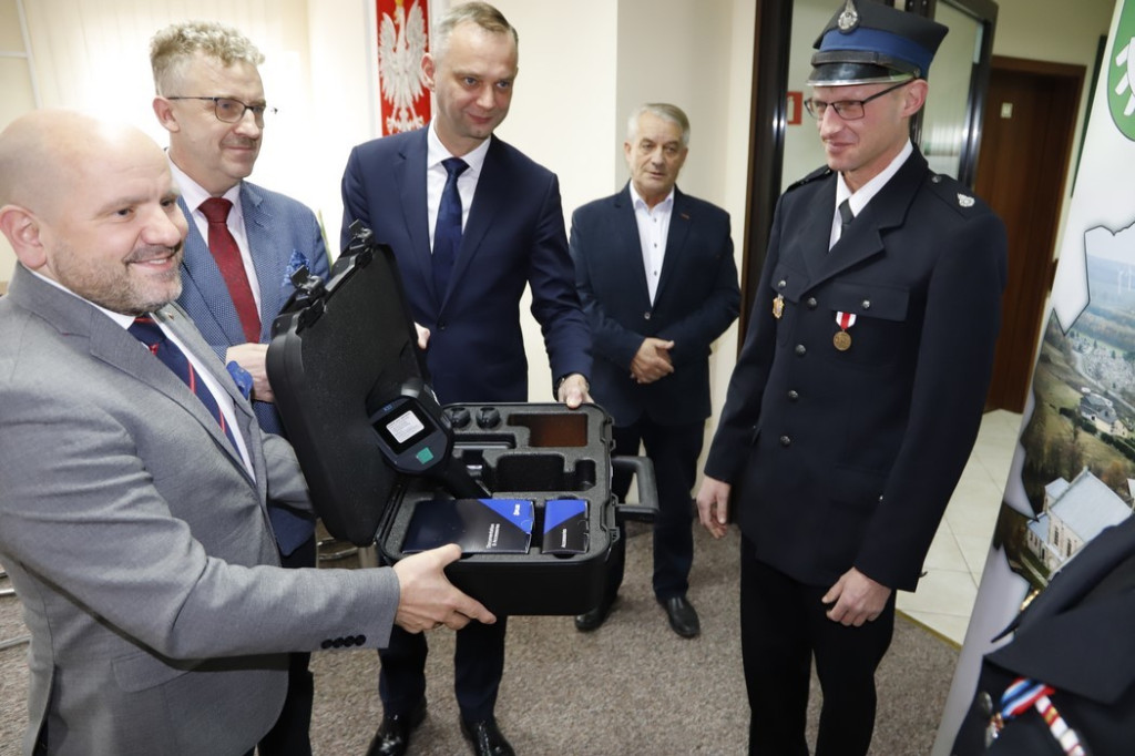Prezent pod choinkę dla OSP w Kozowie [zdjęcia]