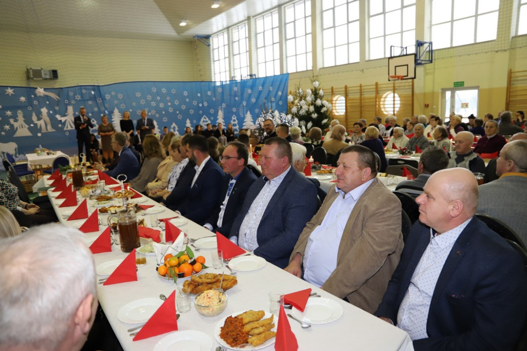 Spotkanie wigilijne w Szkole Podstawowej w Królewcu [zdjęcia]
