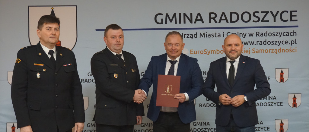 Strażacy z gminy Radoszyce ze sprzętem z Ministerstwa Sprawiedliwości [zdjęcia]