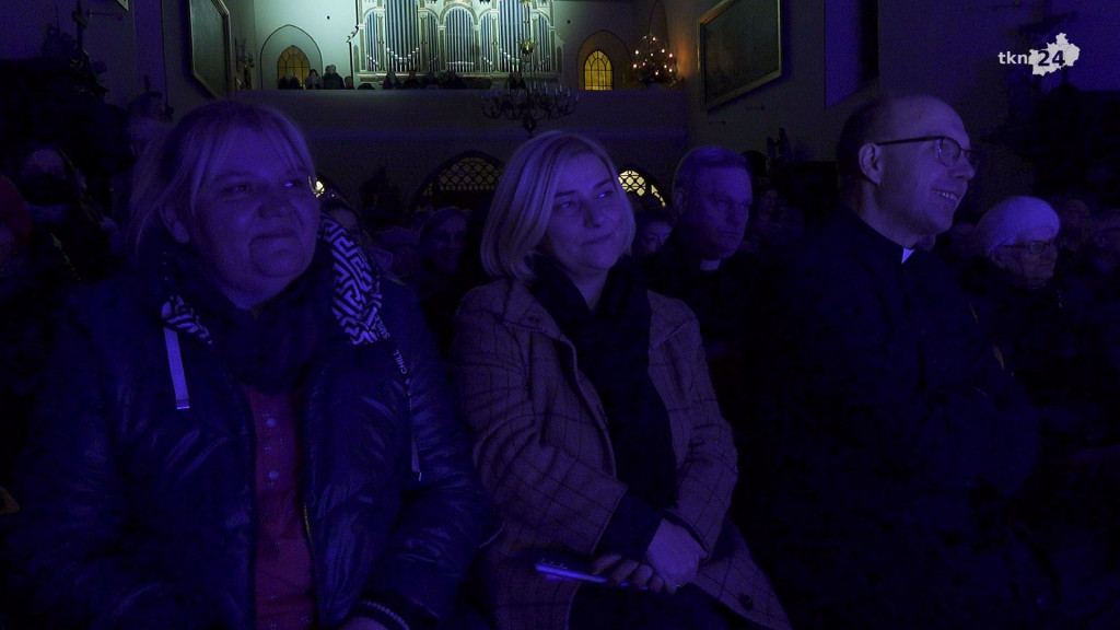 Piękny zimowy koncert Macieja Miecznikowskiego w Końskich [wideo, zdjęcia]