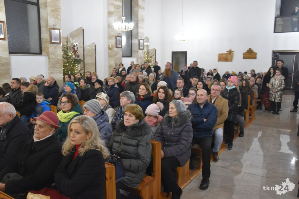 Kolędowy koncert uczniów koneckiej szkoły muzycznej [fotorelacja]