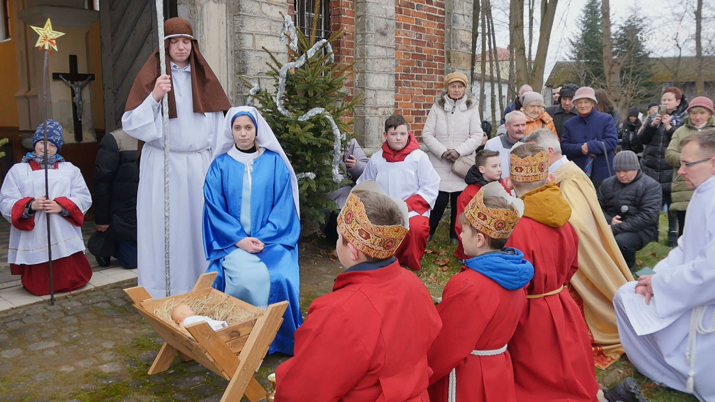Po raz pierwszy przez Gowarczów przeszli Trzej Królowie [wideo, zdjęcia]