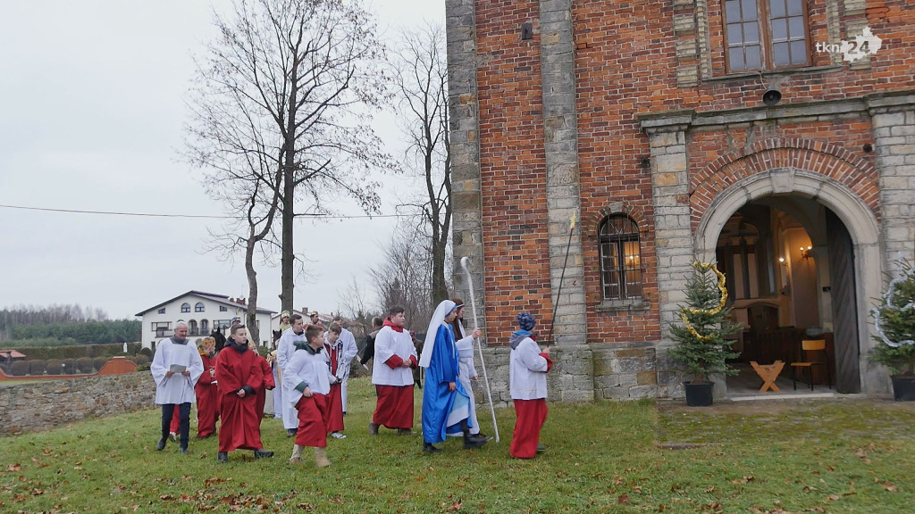 Po raz pierwszy przez Gowarczów przeszli Trzej Królowie [wideo, zdjęcia]