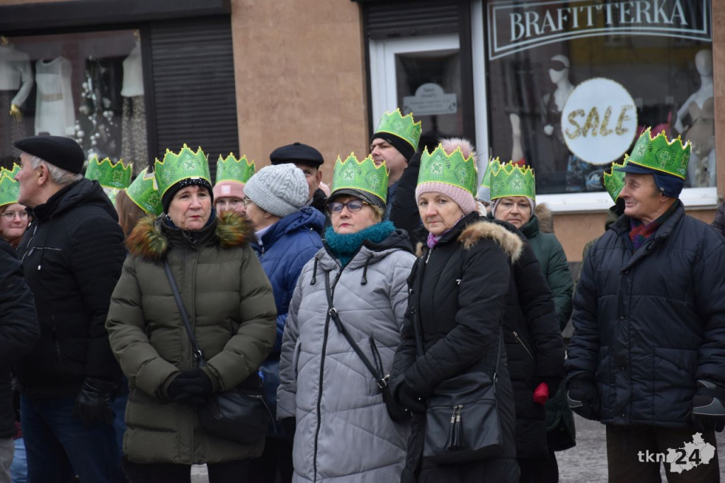 Trzej Królowie przybyli na konecki rynek [wideo, zdjęcia]