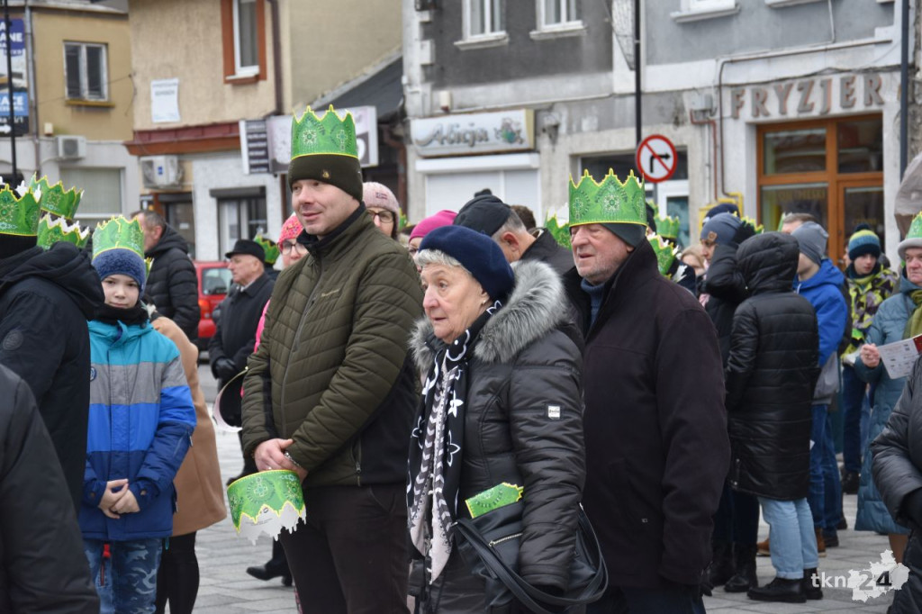Trzej Królowie przybyli na konecki rynek [wideo, zdjęcia]