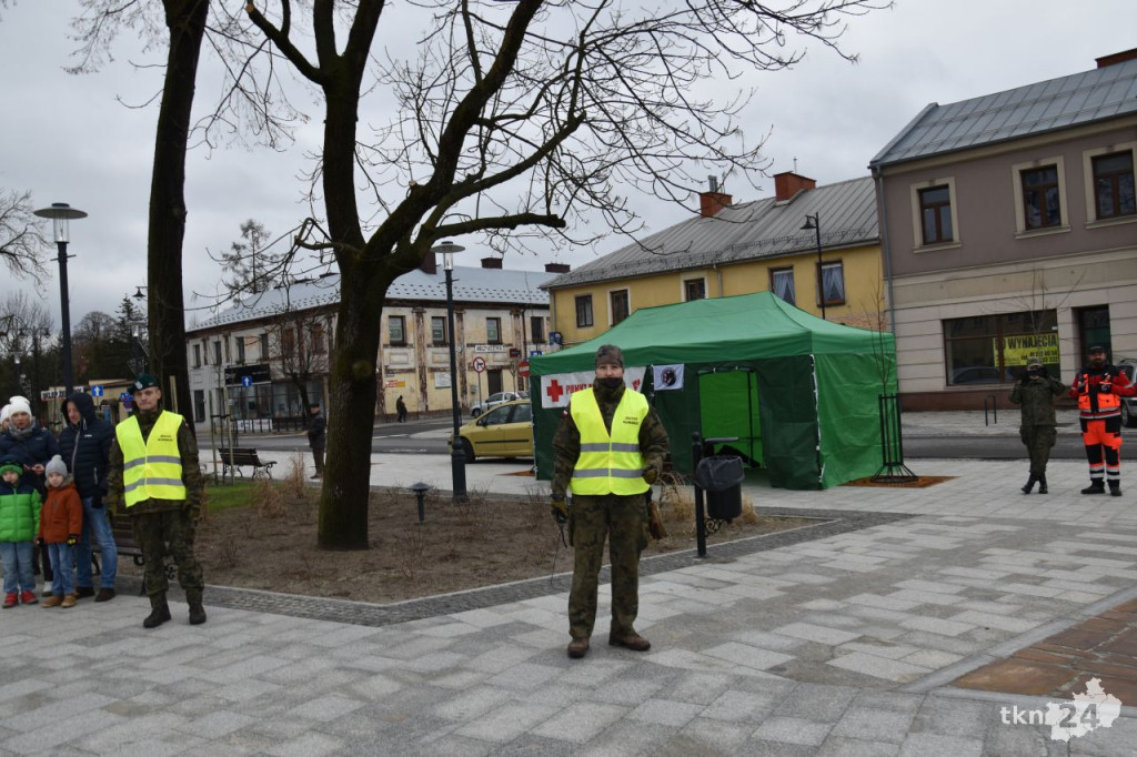 Trzej Królowie przybyli na konecki rynek [wideo, zdjęcia]