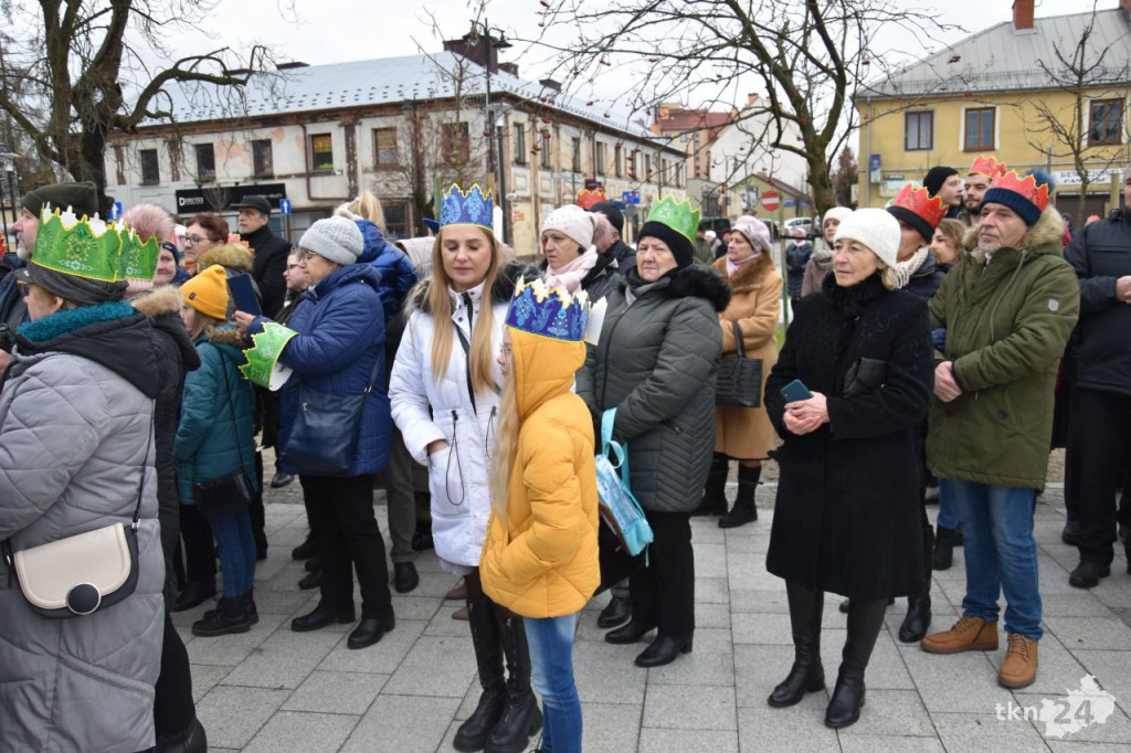 Trzej Królowie przybyli na konecki rynek [wideo, zdjęcia]