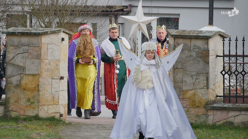 Tradycyjny orszak przeszedł przez gminę Smyków [wideo, zdjęcia]