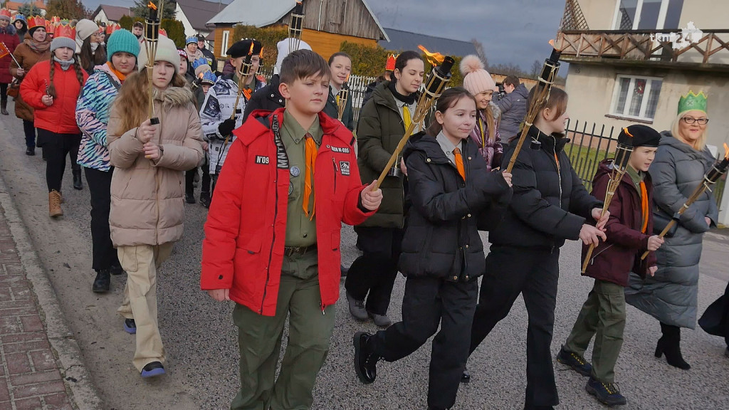Tradycyjny orszak przeszedł przez gminę Smyków [wideo, zdjęcia]