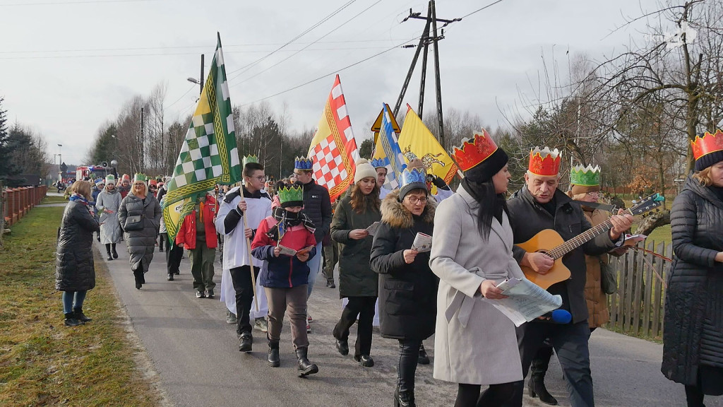 Tradycyjny orszak przeszedł przez gminę Smyków [wideo, zdjęcia]