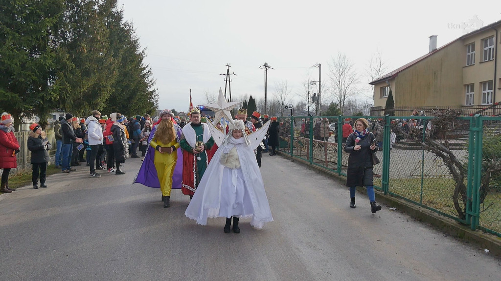 Tradycyjny orszak przeszedł przez gminę Smyków [wideo, zdjęcia]
