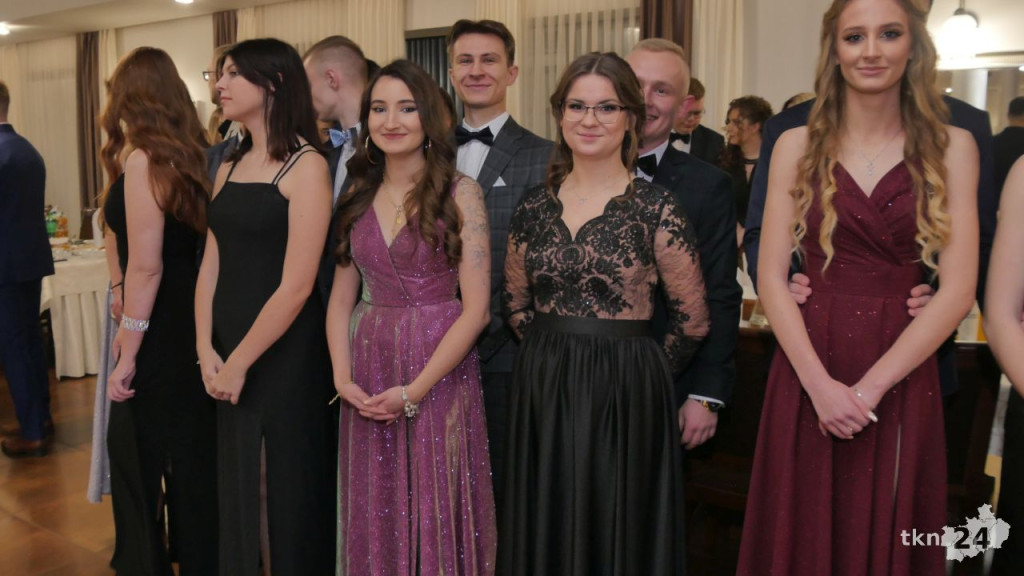 Piękny bal Mechanika na start sezonu studniówkowego 2023 [WIDEO, zdjęcia]