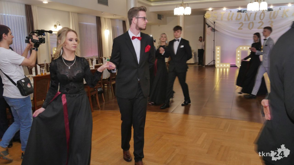 Piękny bal Mechanika na start sezonu studniówkowego 2023 [WIDEO, zdjęcia]