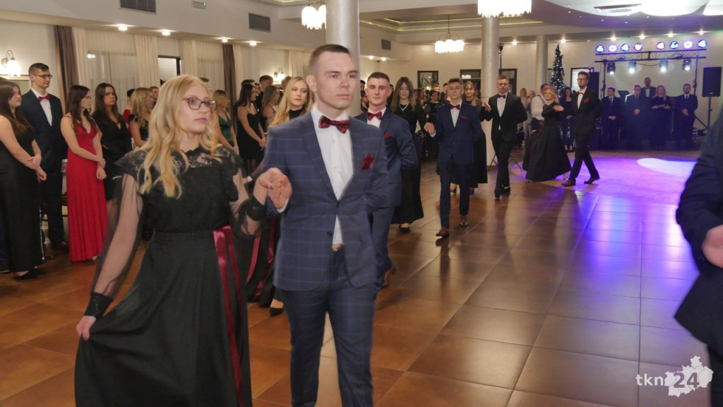 Piękny bal Mechanika na start sezonu studniówkowego 2023 [WIDEO, zdjęcia]
