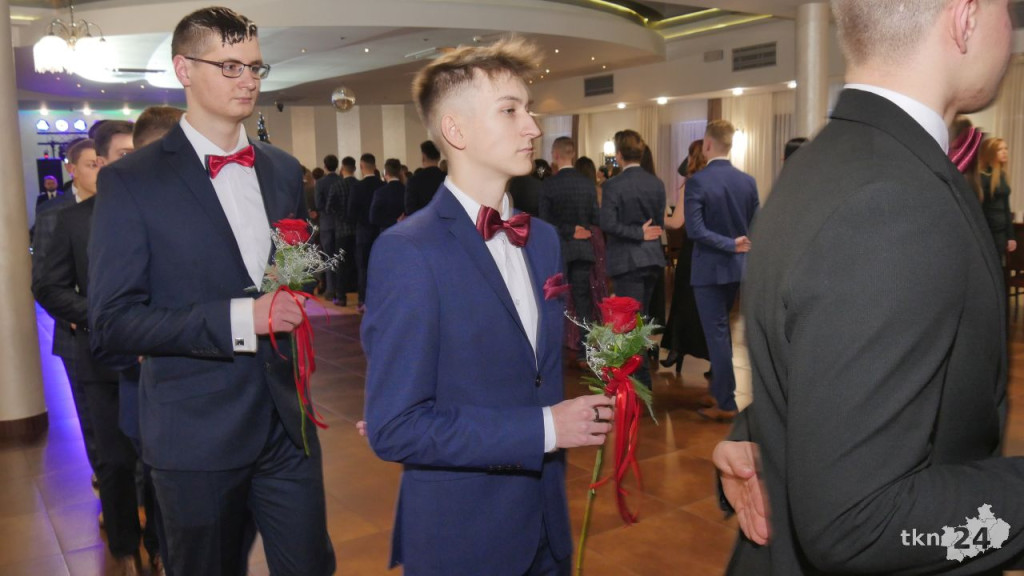 Piękny bal Mechanika na start sezonu studniówkowego 2023 [WIDEO, zdjęcia]