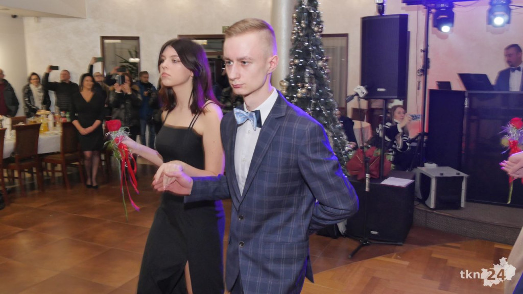Piękny bal Mechanika na start sezonu studniówkowego 2023 [WIDEO, zdjęcia]