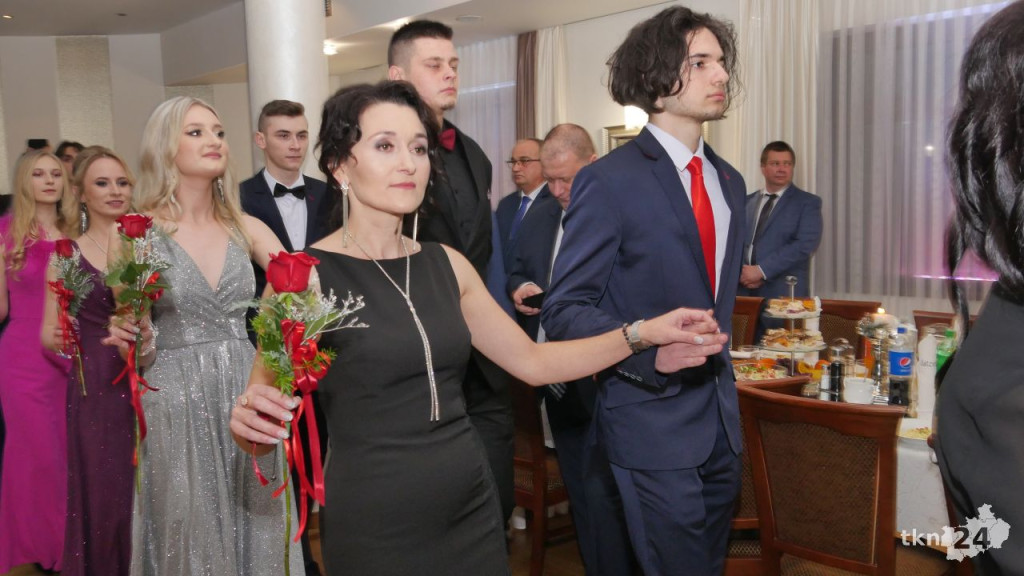Piękny bal Mechanika na start sezonu studniówkowego 2023 [WIDEO, zdjęcia]