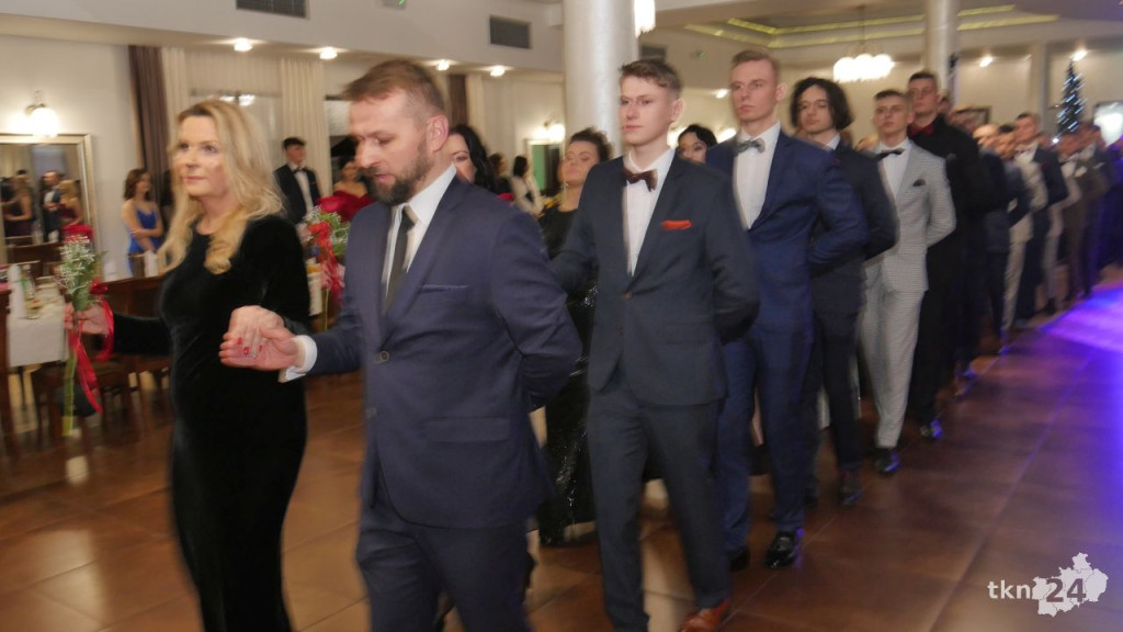 Piękny bal Mechanika na start sezonu studniówkowego 2023 [WIDEO, zdjęcia]