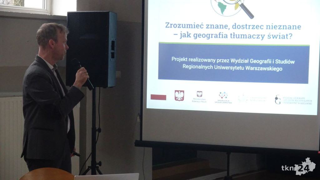 II LO realizowało geograficzny projekt z Uniwersytetem Warszawskim [wideo, zdjęcia]