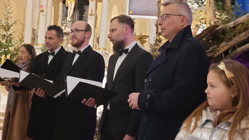Chór Fermata wystąpił w koneckiej Kolegiacie św. Mikołaja [zdjęcia]