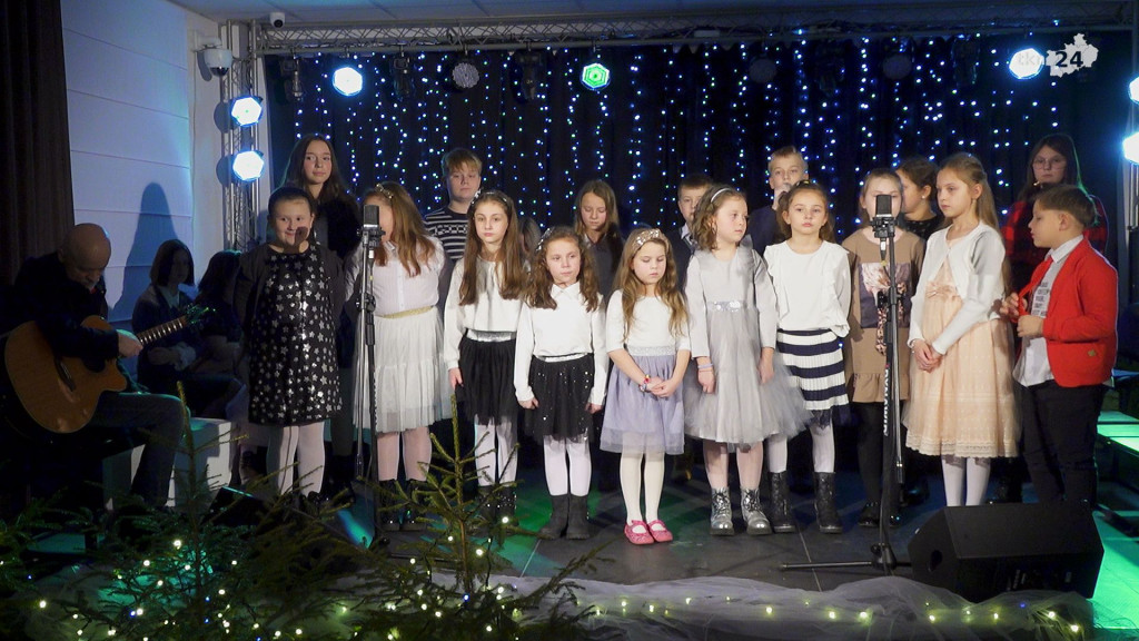 Koncert `Wieczór Gwiazdy Pozapalał` w MGDK w Końskich [wideo, zdjęcia]