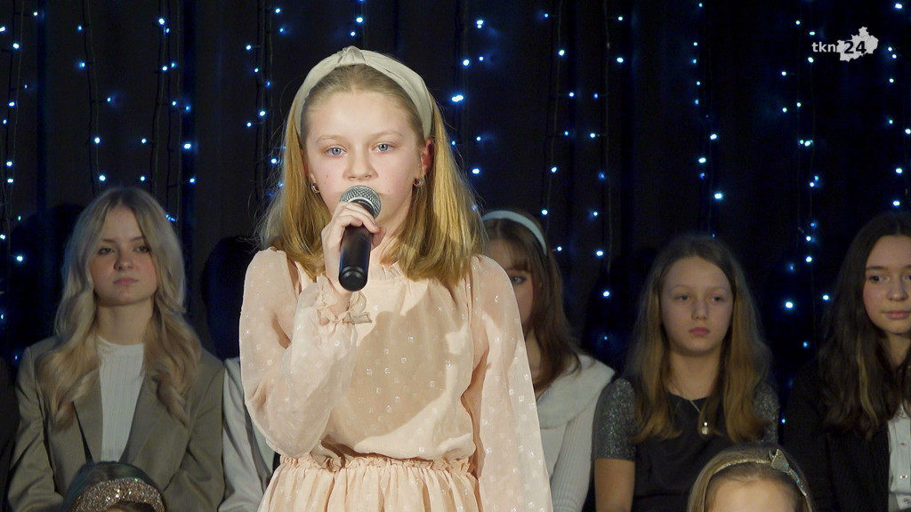 Koncert `Wieczór Gwiazdy Pozapalał` w MGDK w Końskich [wideo, zdjęcia]