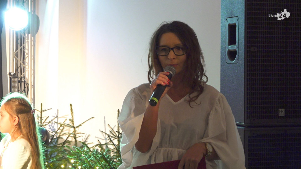 Koncert `Wieczór Gwiazdy Pozapalał` w MGDK w Końskich [wideo, zdjęcia]