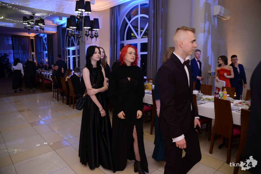 WIDEO: Tak się bawi Stary! Studniówka 2023