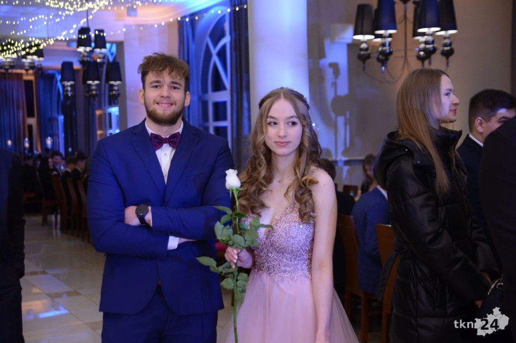 WIDEO: Tak się bawi Stary! Studniówka 2023