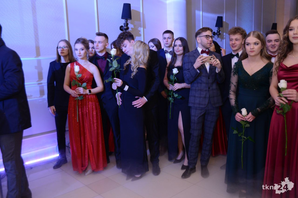 WIDEO: Tak się bawi Stary! Studniówka 2023