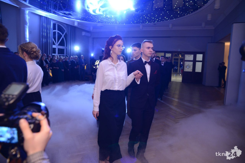 WIDEO: Tak się bawi Stary! Studniówka 2023